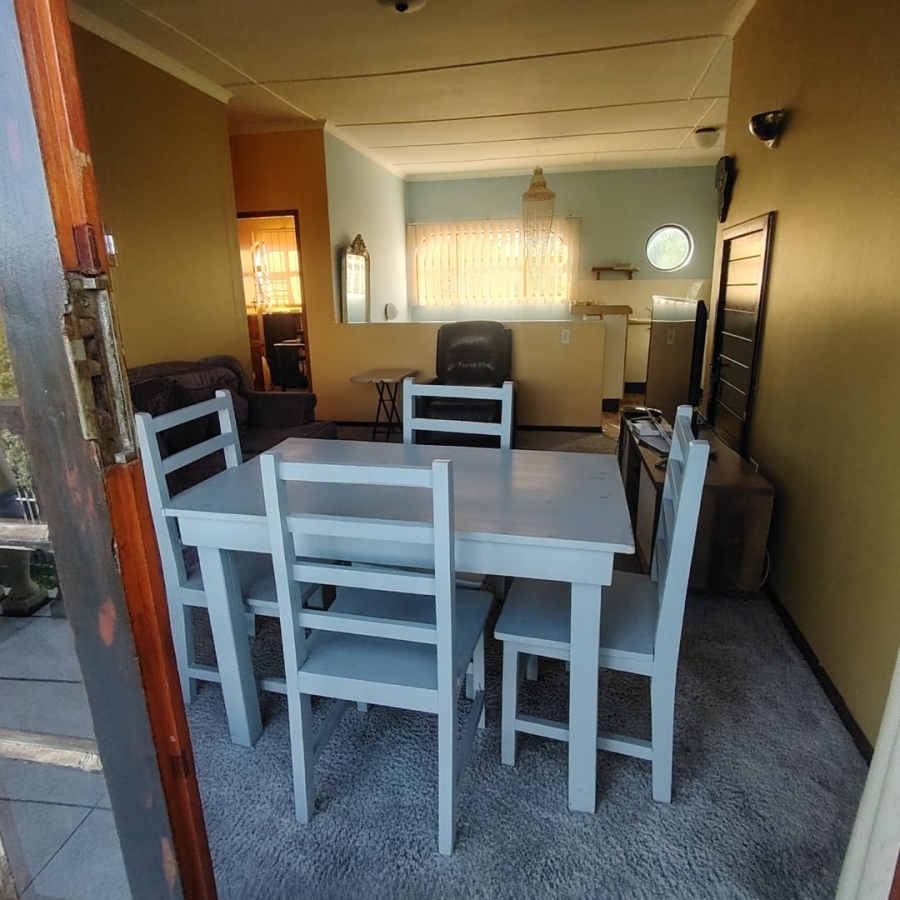 6 Bedroom Property for Sale in Baysville Eastern Cape